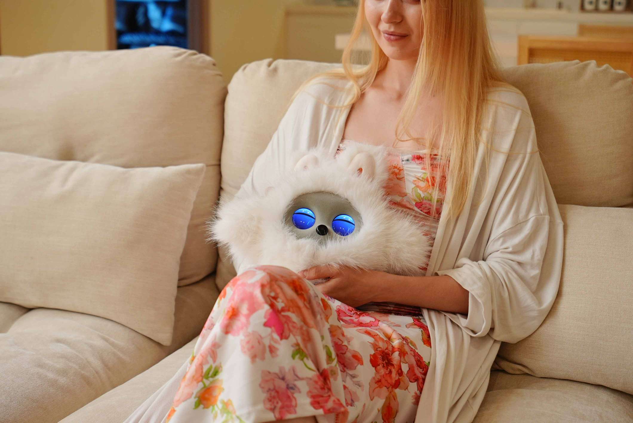 Tekoälyrobottilemmikki: teknologiaa hyödyntävä, mikä tekee seurasta lämpimämpää